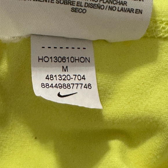 Nike Size M Lightweight Running Jacket EUC - Picture 7 of 8